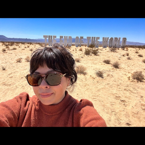 Meet your Posher, Yolanda - Picture 1 of 1